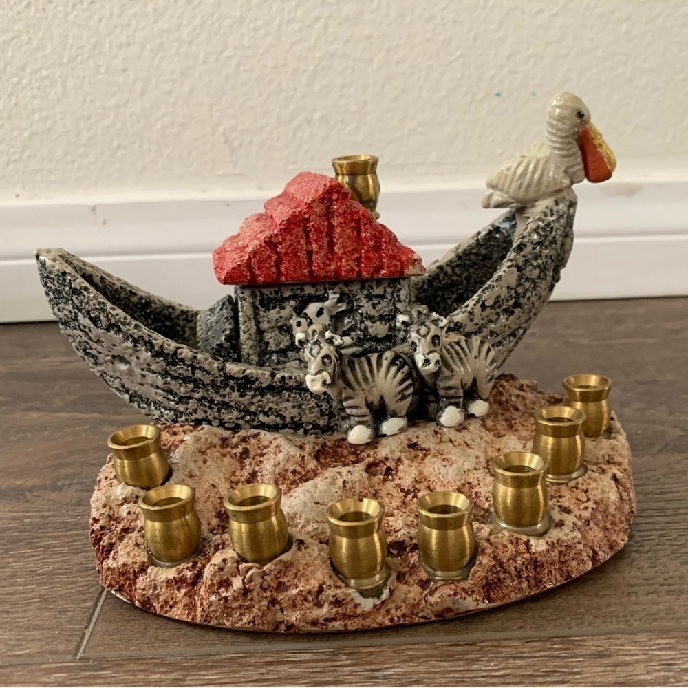 Decorative Noah's Ark Candle Holder